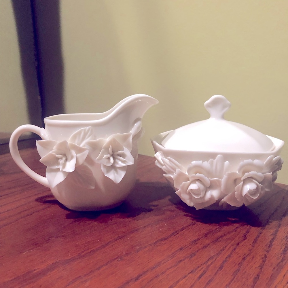 Creamer & Sugar Bowl by       I. Godinger & Co